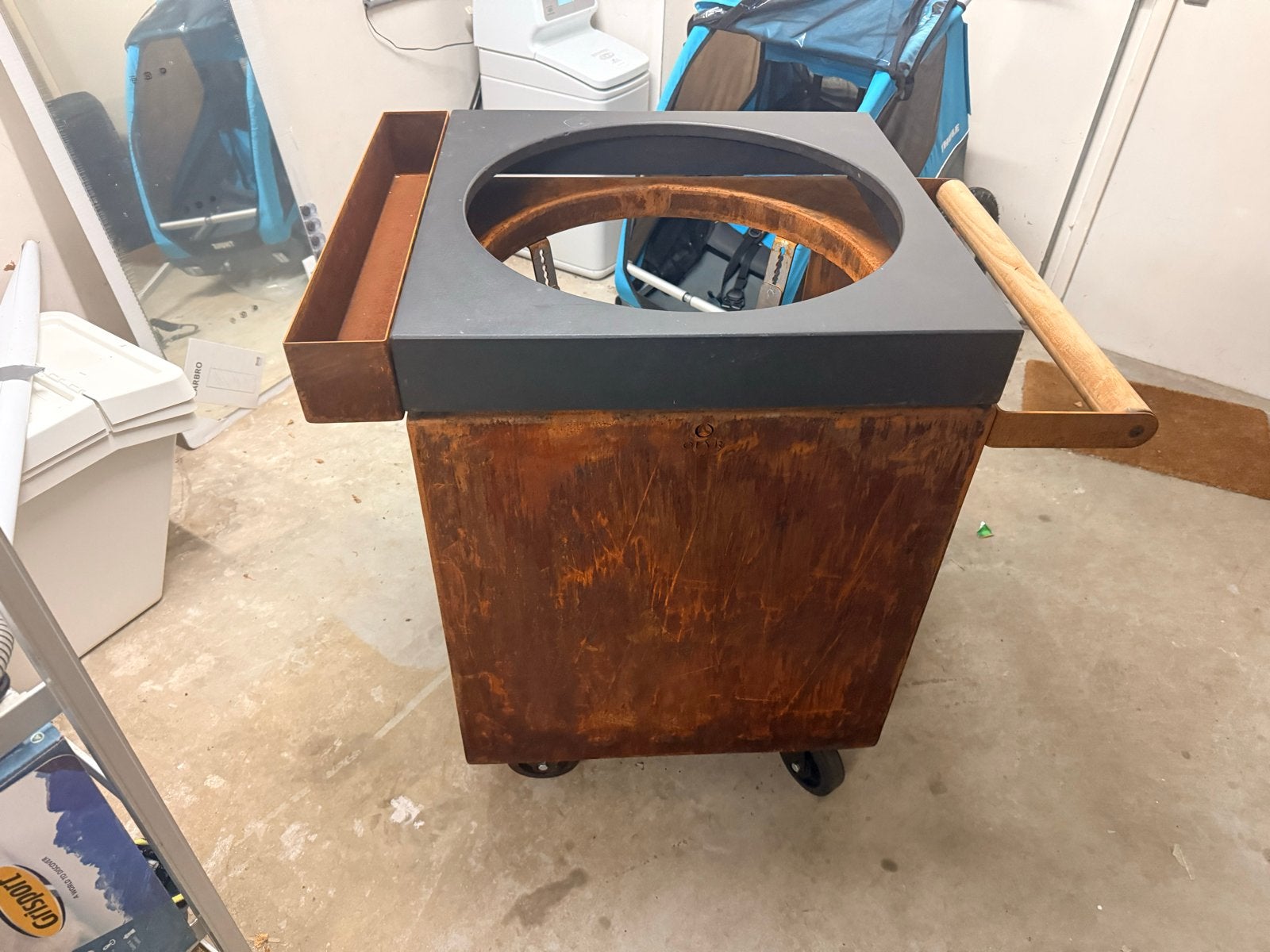 OFYR Kamado Table 65 PRO BBQ tafel - Corten - Concrete, Tuin en Terras, Ophalen, Nieuw
