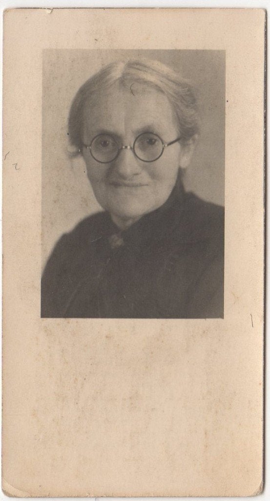 Johanna Joosten 1865 Helden-Panningen + 1951 Maastricht, Ophalen of Verzenden