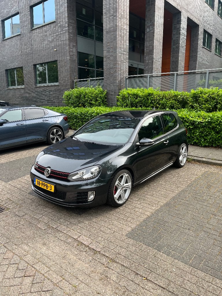 NL Golf 6 GTI 2011 | 129050 NAP | Volledig Dealeronderhouden, Voorwielaandrijving, Zwart, 4 cilinders, 1984 cc
