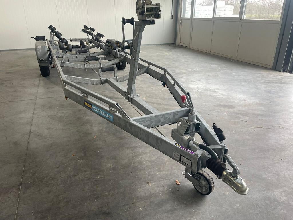 Pega V-liner tandemasser type V2000/775 in nieuwstaat  !!!, Watersport en Boten, Boottrailers, 1500 tot 3000 kg, 6 tot 9 meter