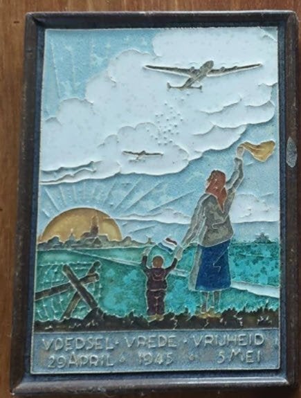 Cloisonne tegel  Bevrijding, Ophalen of Verzenden