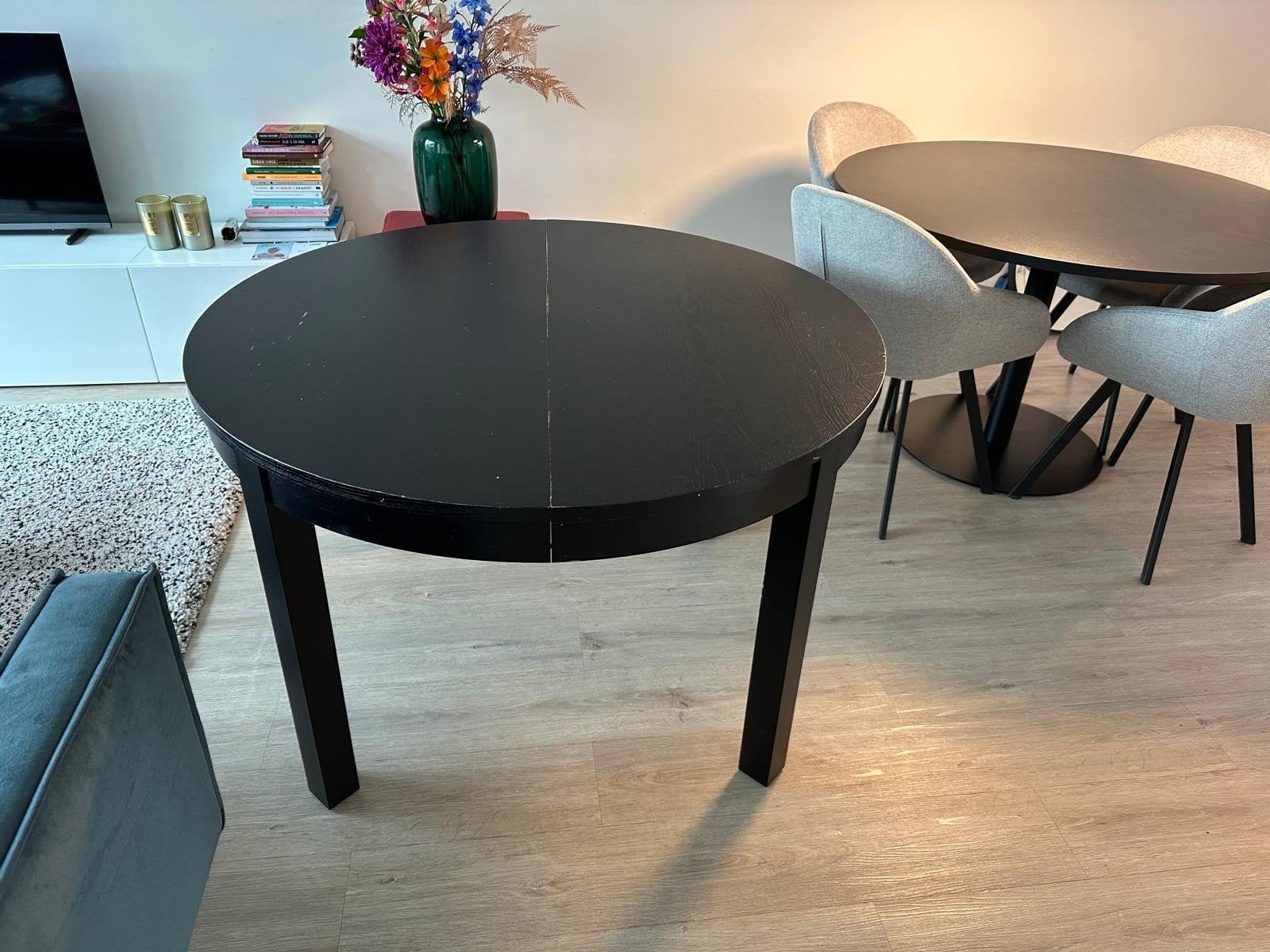 IKEA Uitschuifbare Eettafel Zwart Rond/Ovaal 120cm, Huis en Inrichting, Gebruikt, Rond, Ophalen of Verzenden, 100 tot 150 cm
