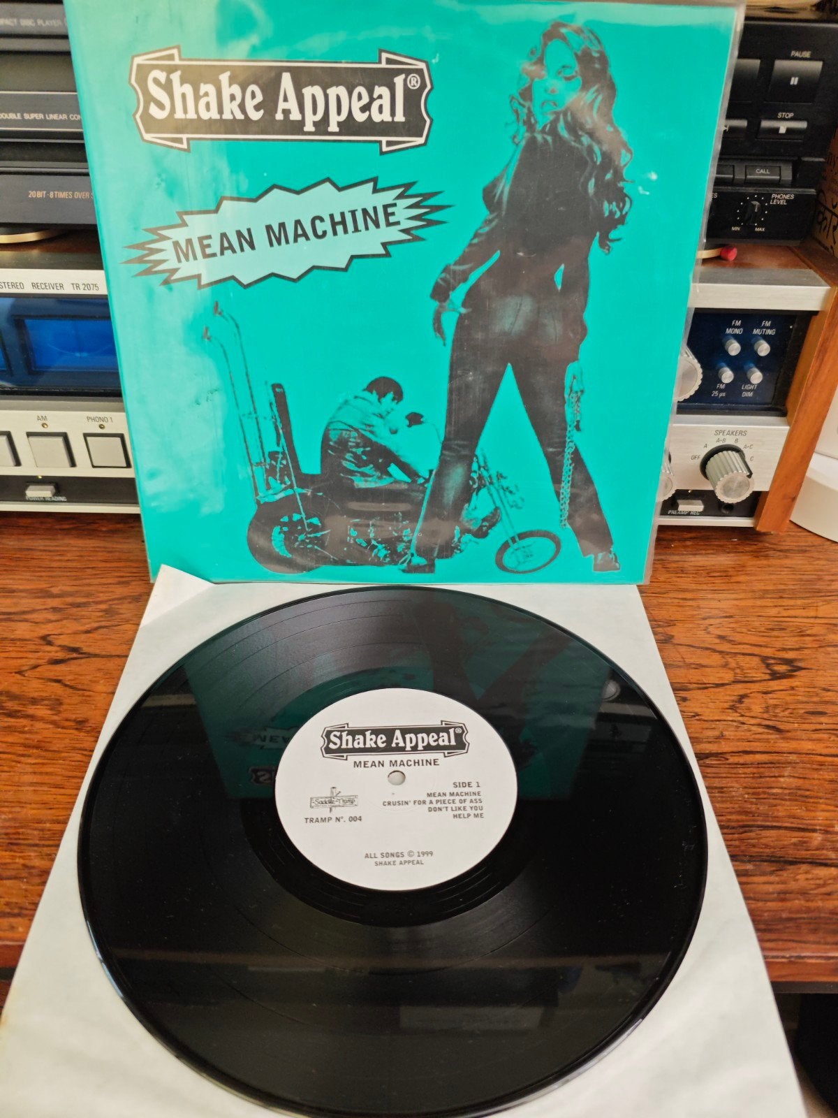 Shake Appeal - Mean Machine EP (1999) - Rock-'n-roll Vinyl, Zo goed als nieuw, EP, 12 inch, Rock-'n-roll