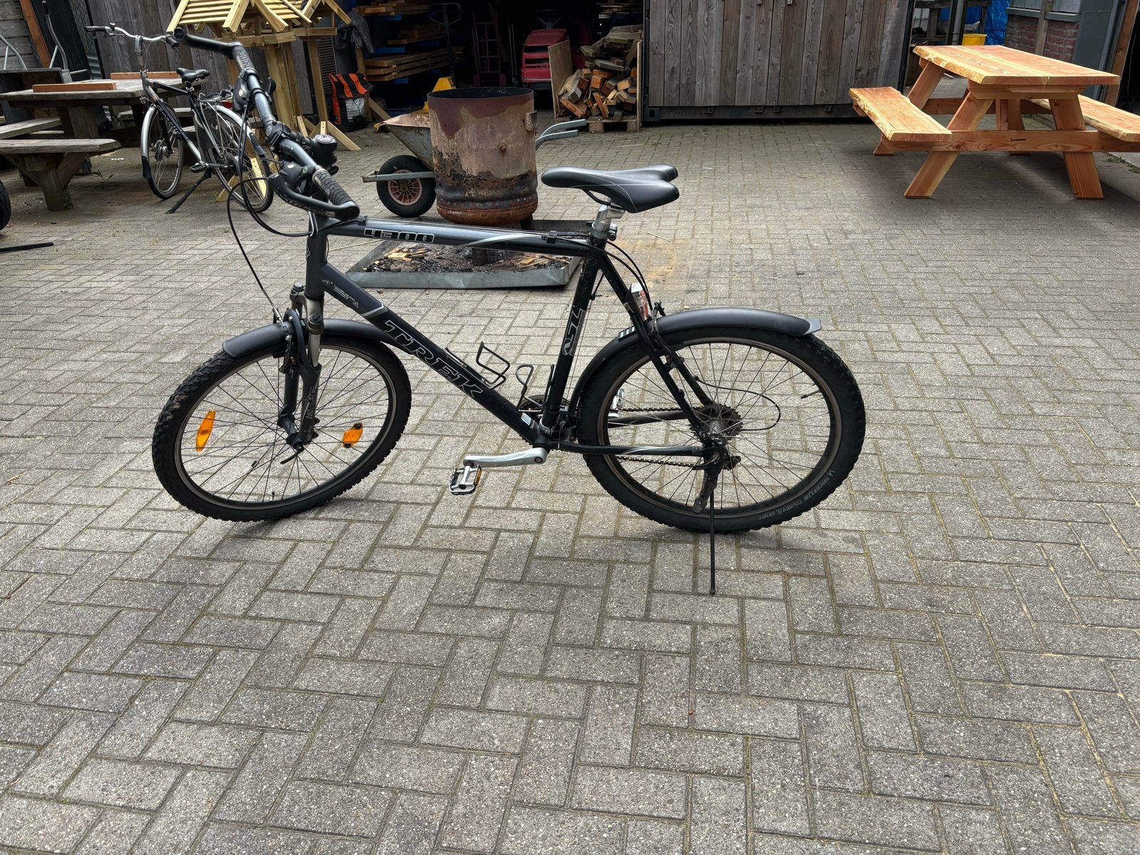 Trek 4300 mountainbike, framemaat 61 cm, Shimano Alivio, Gebruikt, Vering, Velgrem, Overige maten