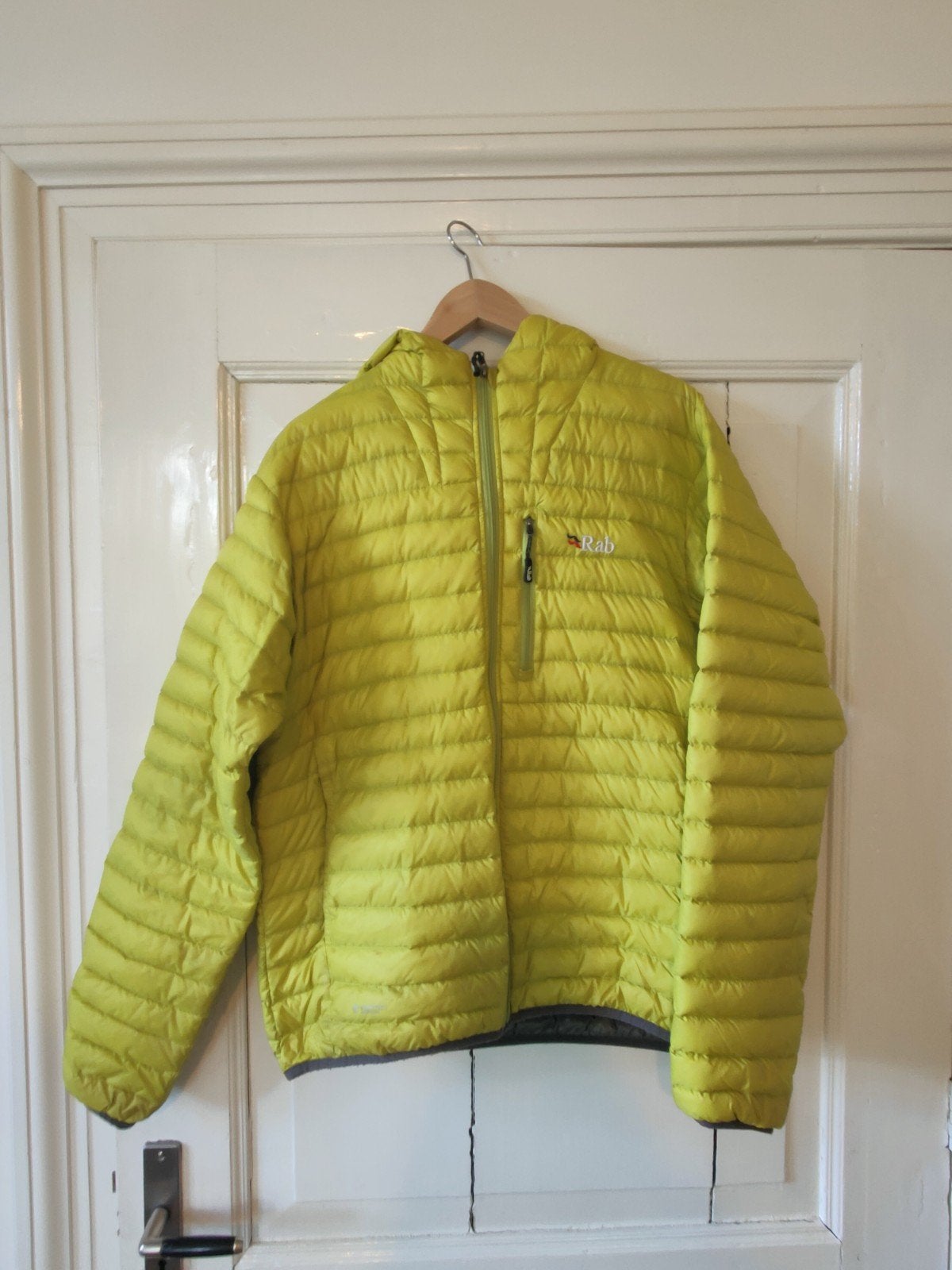 RAB Microlight alpine, Ophalen of Verzenden, Zo goed als nieuw, Kleding