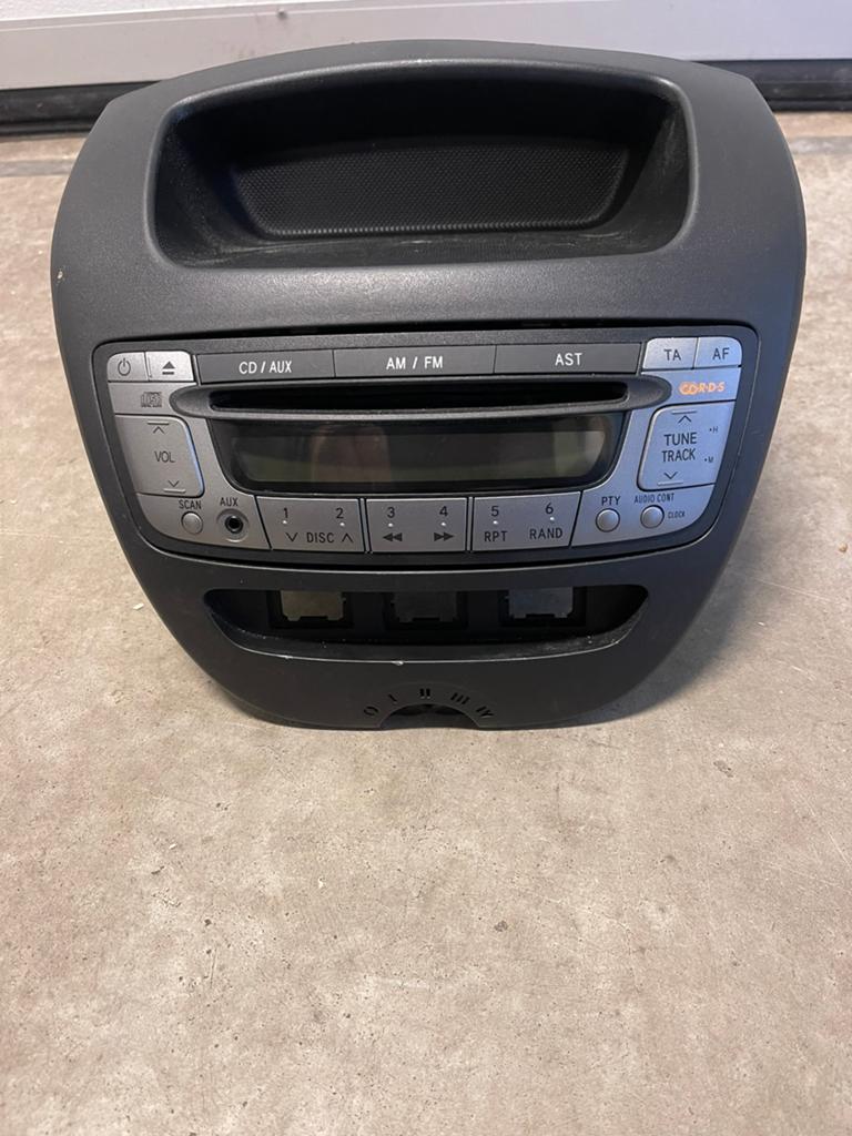 Orginele Peugeot autoradio, Auto diversen, Ophalen, Zo goed als nieuw