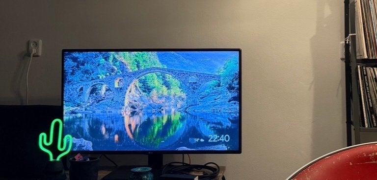 LG 42LF580V Full HD Smart TV - 106 cm (42 inch)