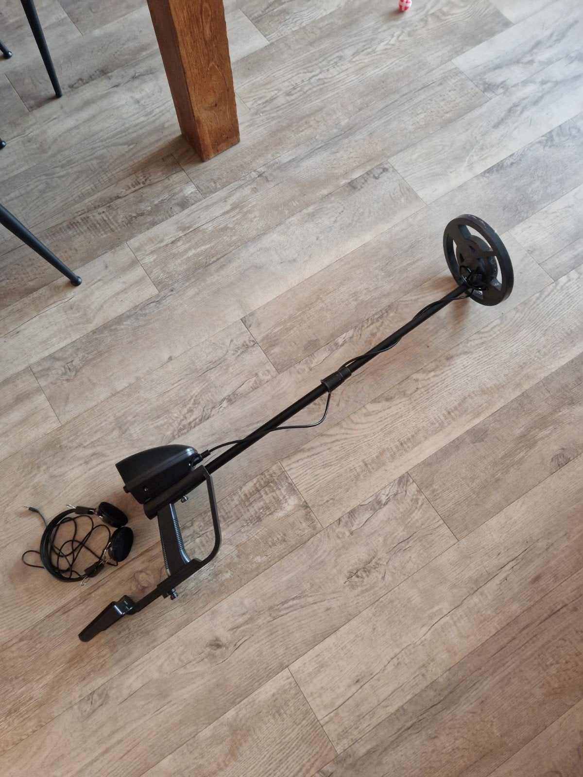 Metaaldetector met koptelefoon, Hobby en Vrije tijd, Metaaldetectors, Overige merken, Gebruikt, Ophalen of Verzenden, 30 cm of minder