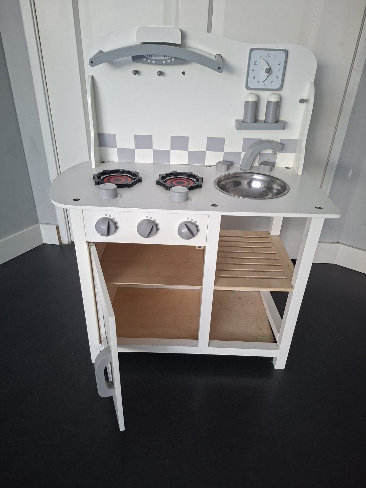 kinder keuken, Ophalen, Zo goed als nieuw