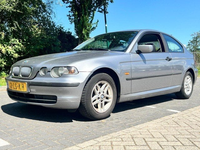 BMW 3-Serie 1.8 TI 316 Compact 2003 Nieuwe Apk!, 1250 kg, Zwart, 4 cilinders, 1796 cc