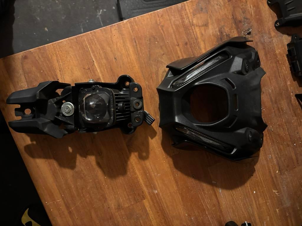 Yamaha mt09 2021 koplamp, Ophalen of Verzenden