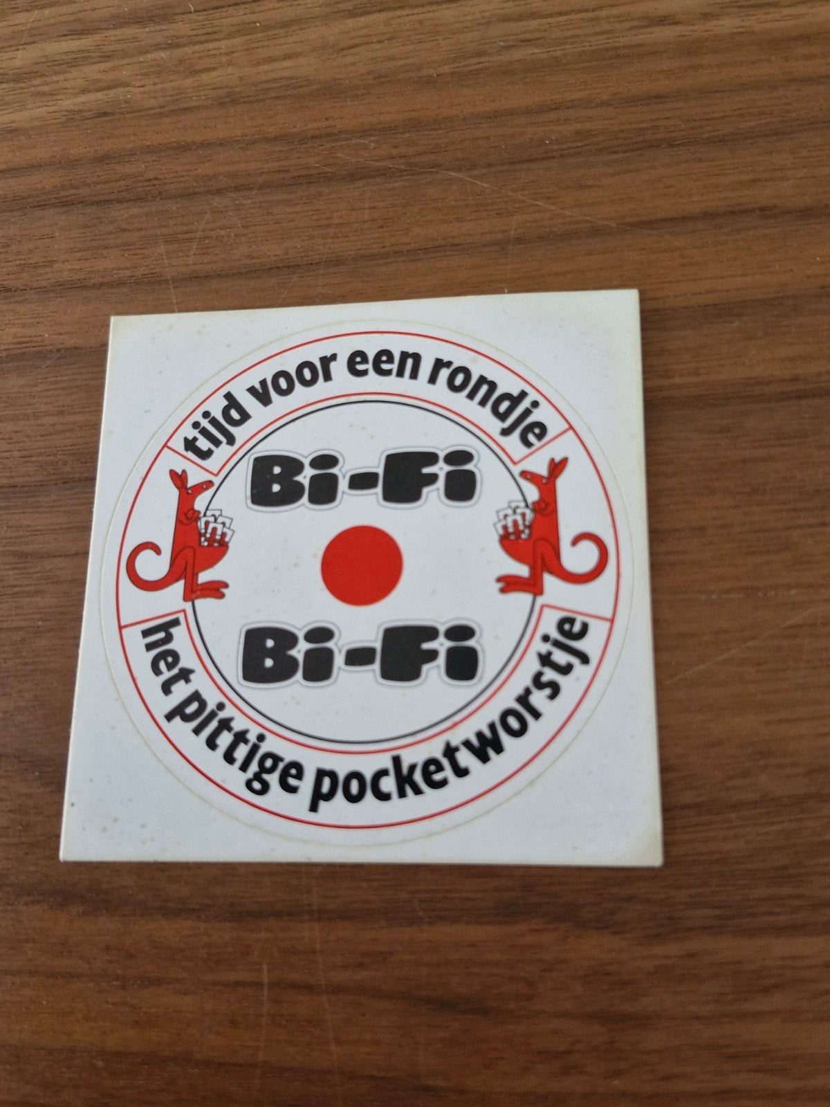 11120 Vintage Bi-Fi Sticker - Tijd voor een rondje, Ophalen of Verzenden, Gebruikt, Merk