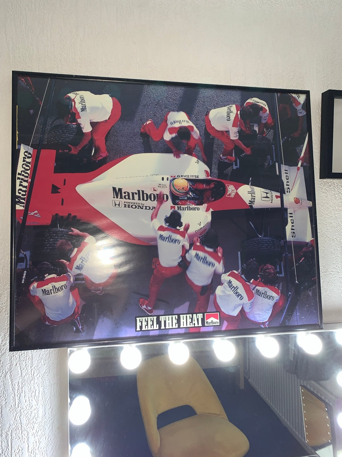 McLaren Honda Marlboro F1 ingelijste poster - Pitstop, 50 – 75, Ophalen of Verzenden, Zo goed als nieuw, Foto of Poster