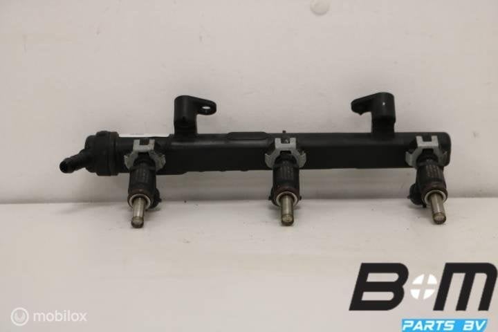 Brandstofgalerij + injectoren VW Up! 04C133313AH, Gebruikt