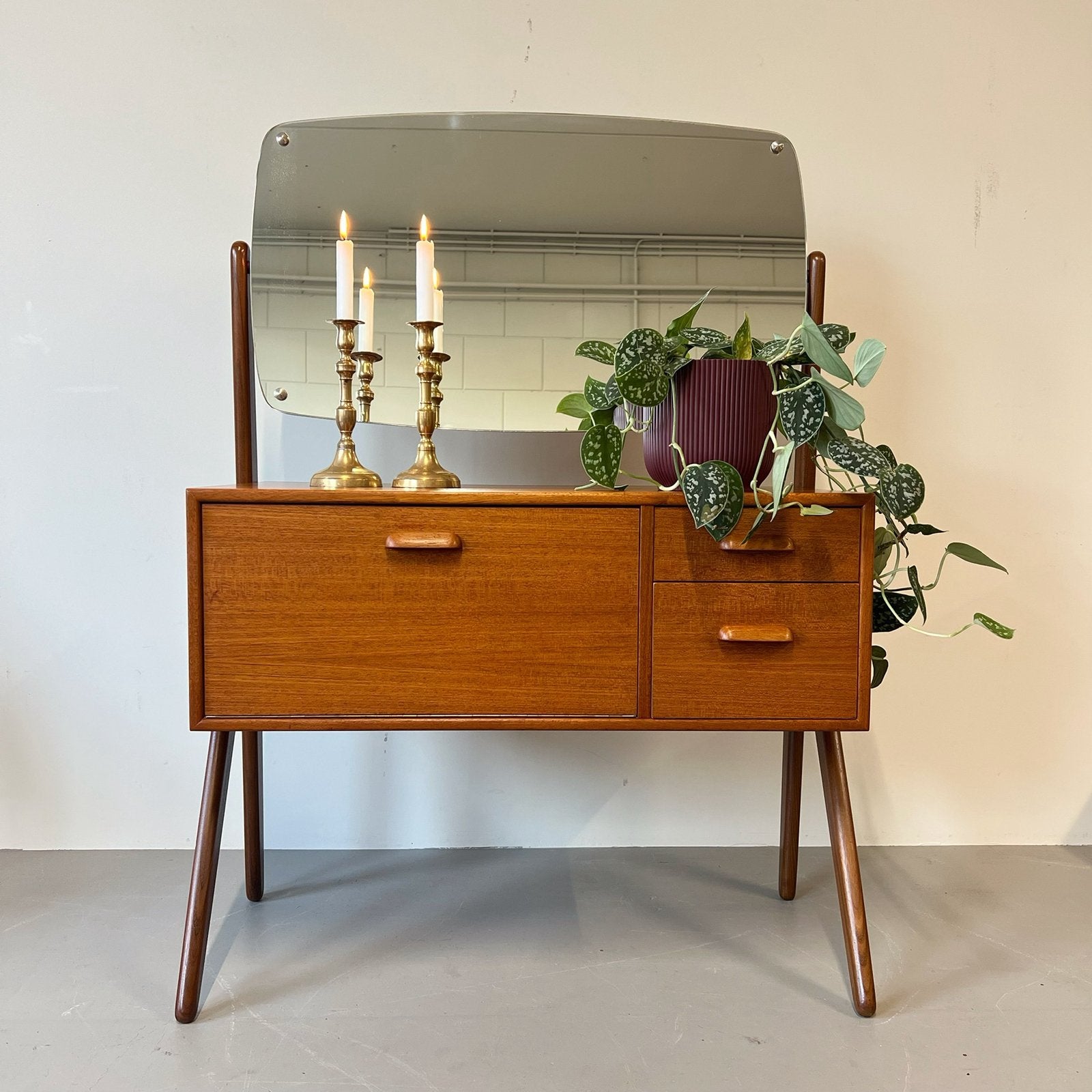 **SALE**  Vintage kaptafel, dressing table, Deens, Gebruikt, 100 tot 150 cm, ., Ophalen of Verzenden