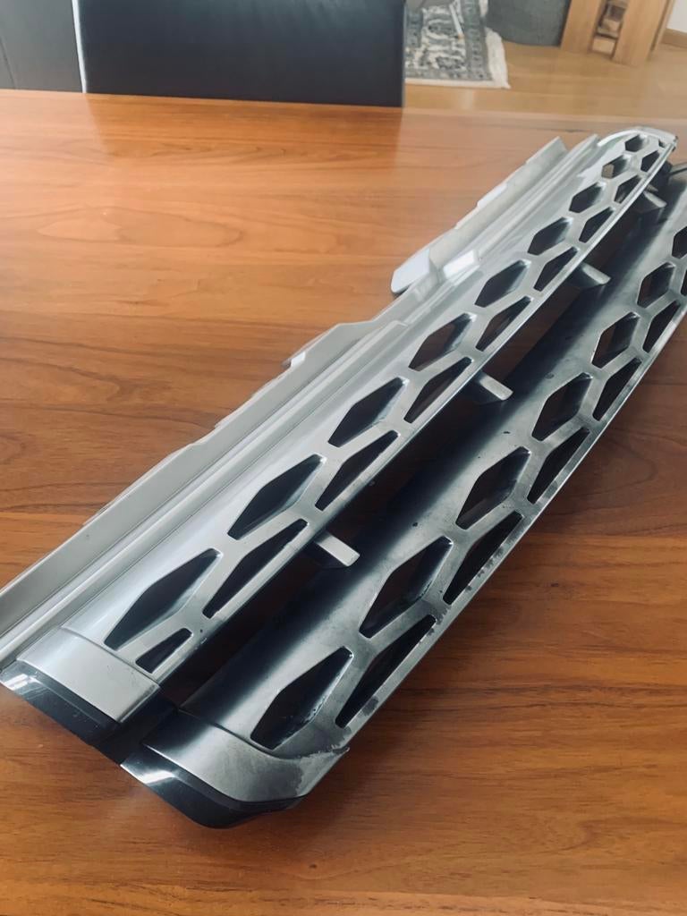 Range Rover Evoque L538 Grill 2012  Land Rover, Ophalen, Voor, Bumper, Gebruikt