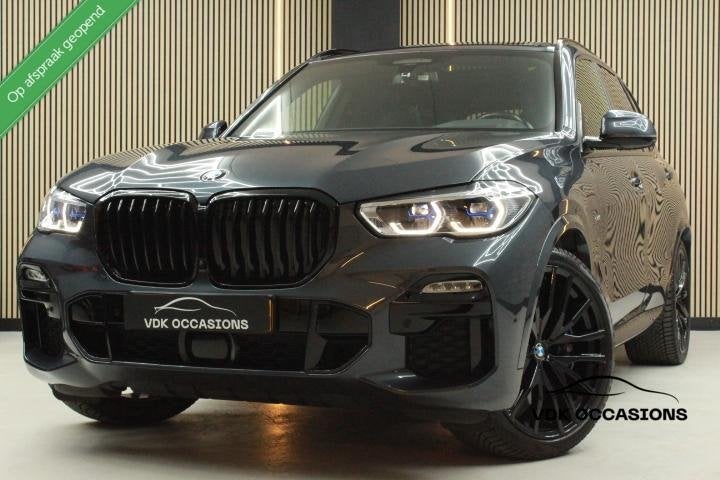BMW X5 xDrive45e High Ex. M-Sport |HUD |M Stoel |Scherm Acht, Dealer onderhouden, Gebruikt, 394 pk, Leder