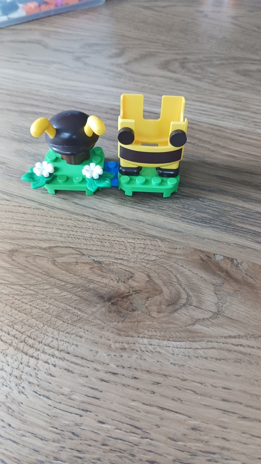 LEGO Super Mario Power-up Pack: Bijen-Mario (71393), Ophalen of Verzenden