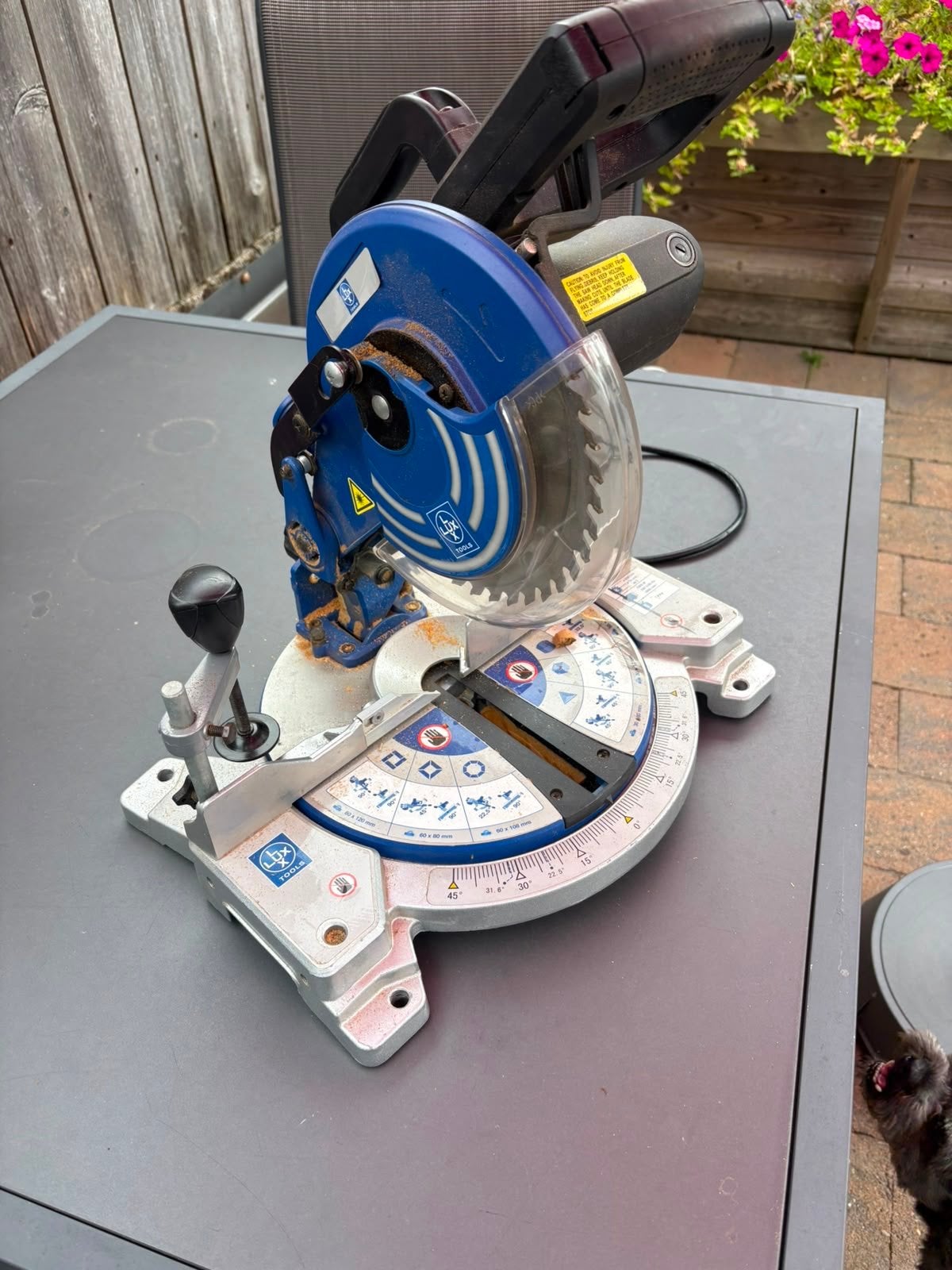 Lux Tools Afkortzaag KS-1200 - Krachtige Zaag, Ophalen, Gebruikt, Afkortzaag, 30 tot 70 mm