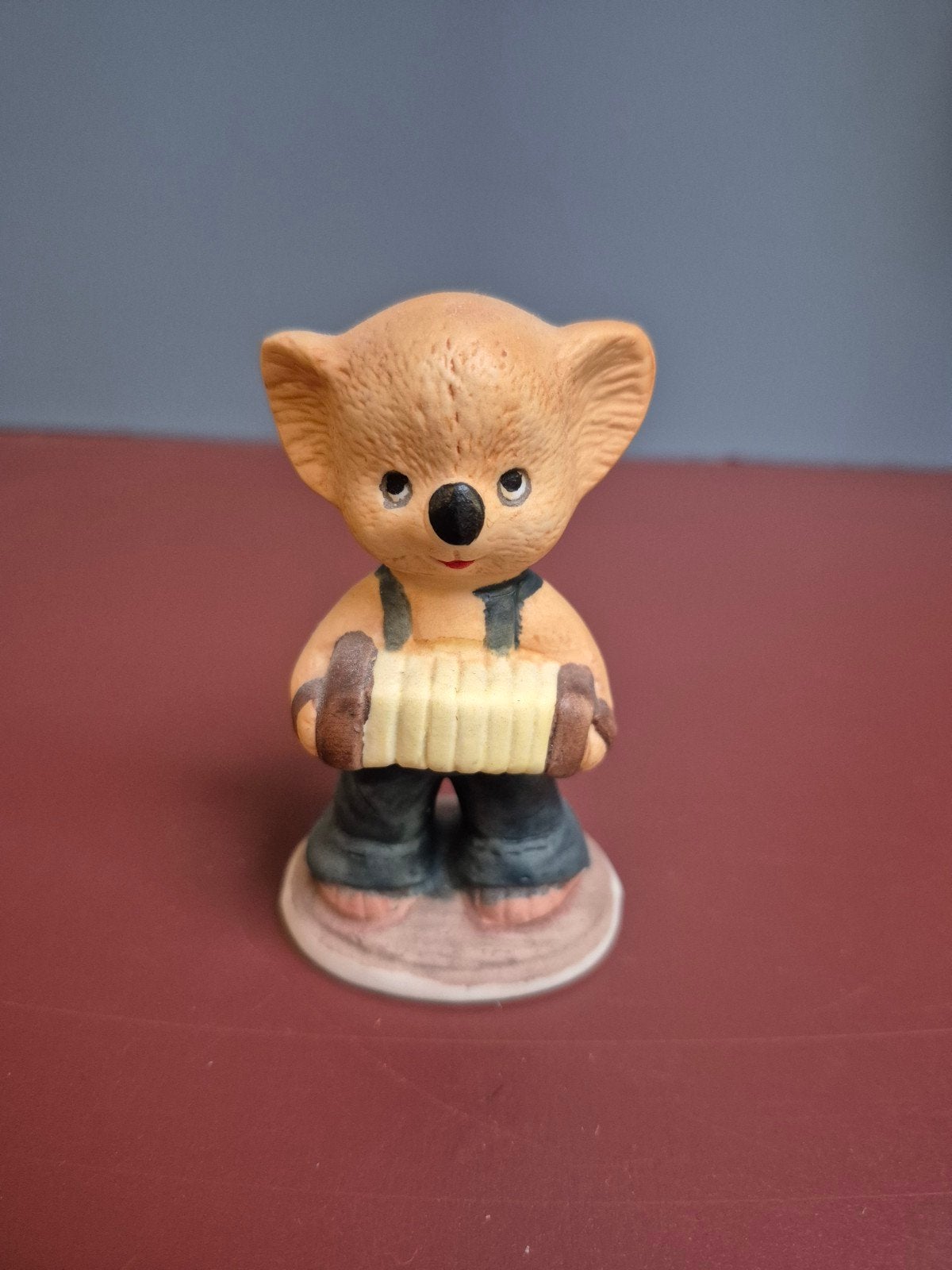 Schattig Beeldje Beer of koala met Accordeon, Ophalen of Verzenden, Zo goed als nieuw