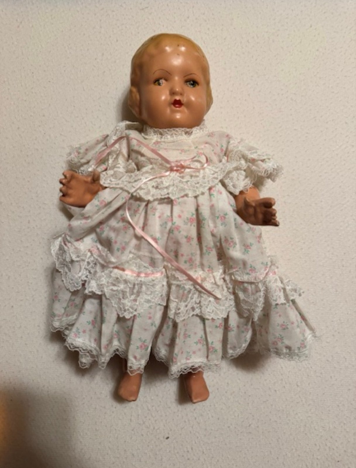 Schildkröt Vintage Celluloid Babypop met Kanten Jurk, Ophalen, Gebruikt, Babypop