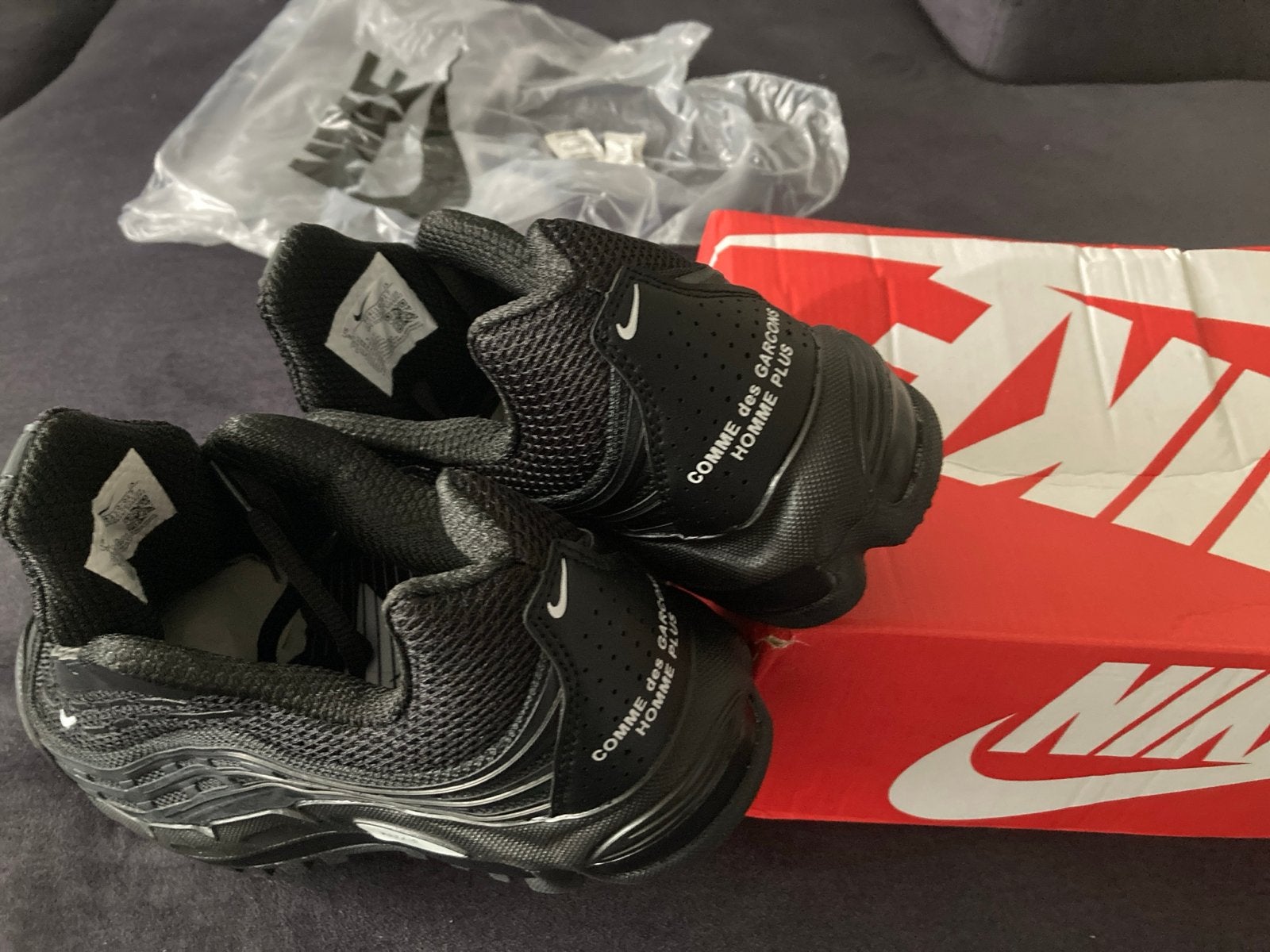Nike Air Max Plus Tiempo Comme des Garçons Homme Plus, Kleding | Dames, Ophalen of Verzenden, Nieuw, Zwart, Sneakers of Gympen