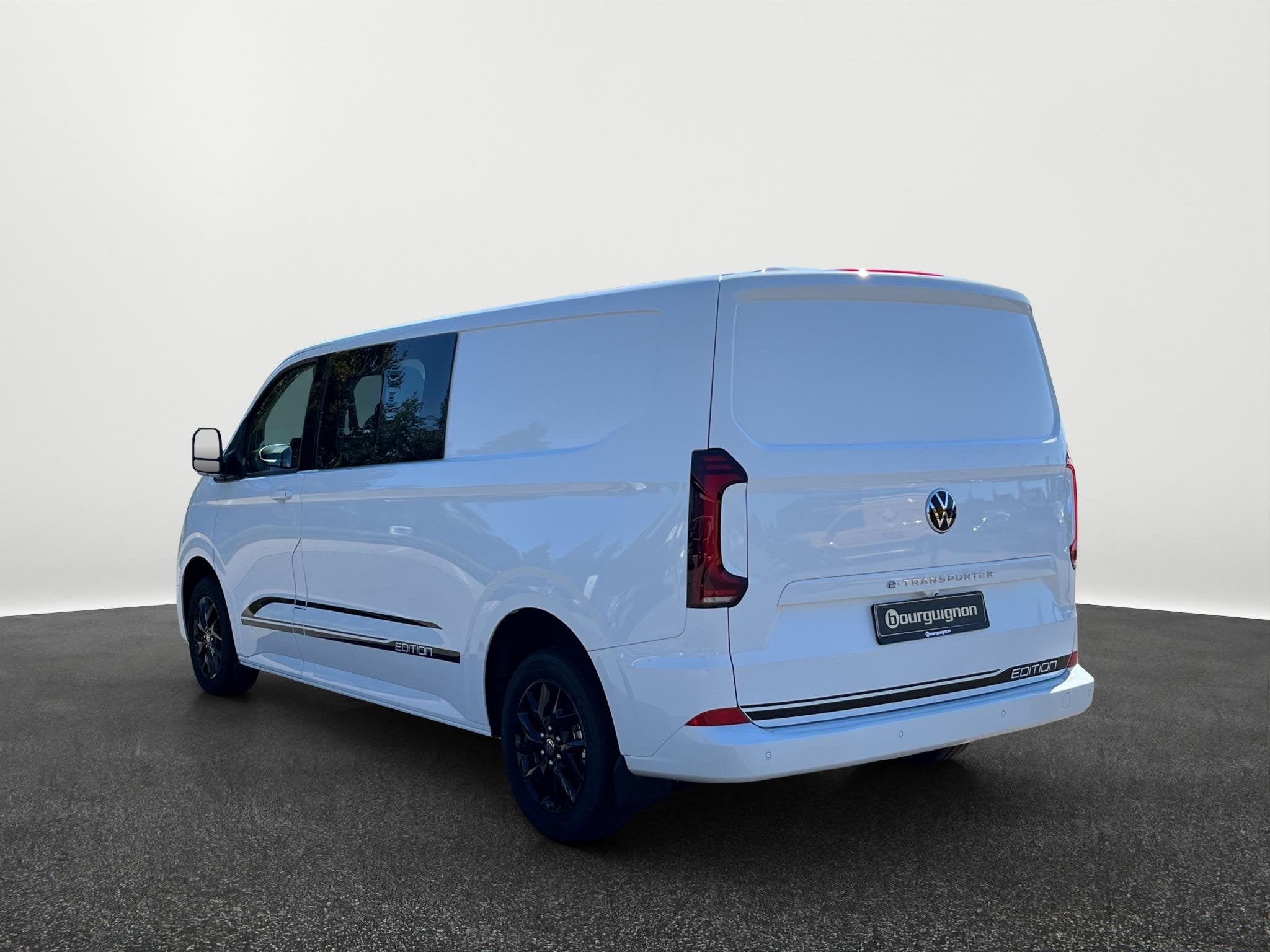 Volkswagen e-Transporter Edition | UNIEK! | Dubbele cabine |, Auto's, Automaat, Gebruikt, Zwart, Volkswagen