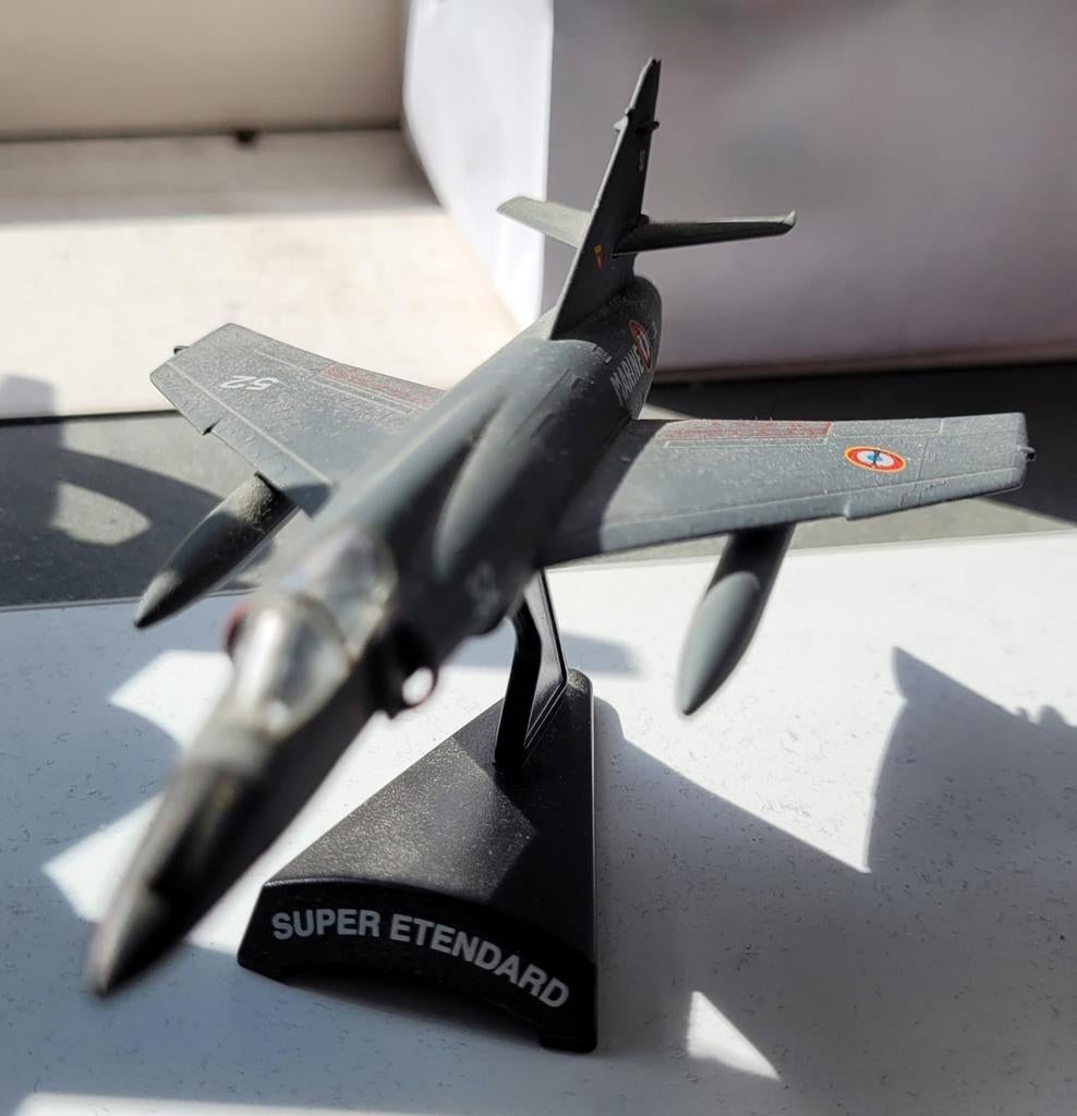 Super etendard vliegtuig aircraft fighter jet gevechtsvliegt, Ophalen of Verzenden, 1:72 tot 1:144, Overige merken