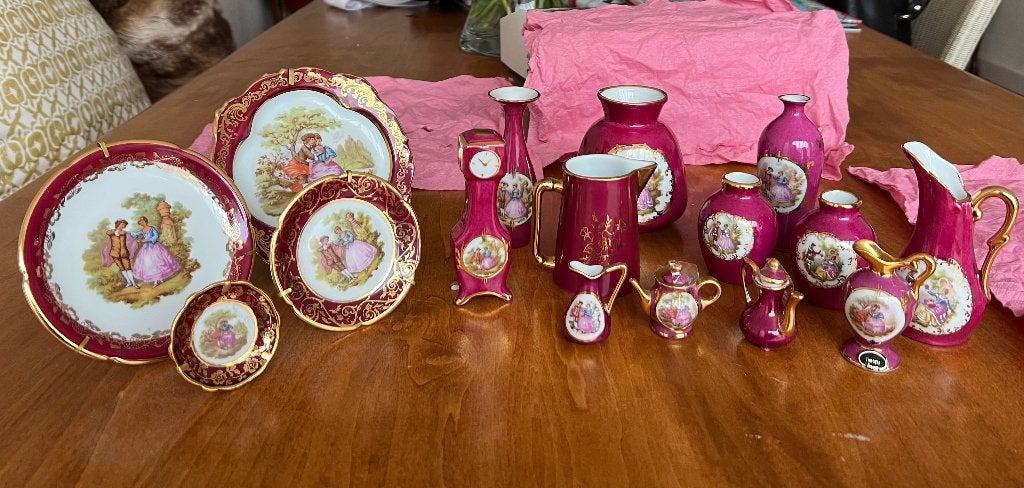 Mooie Limoges porselein verzameling miniatuurtjes 17 stuks, Ophalen