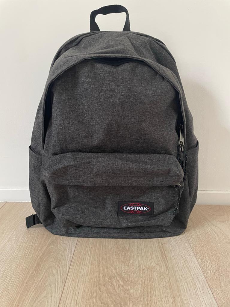 Eastpak tas - Grijs, Ophalen, Gebruikt, 25 tot 40 cm, Eastpak