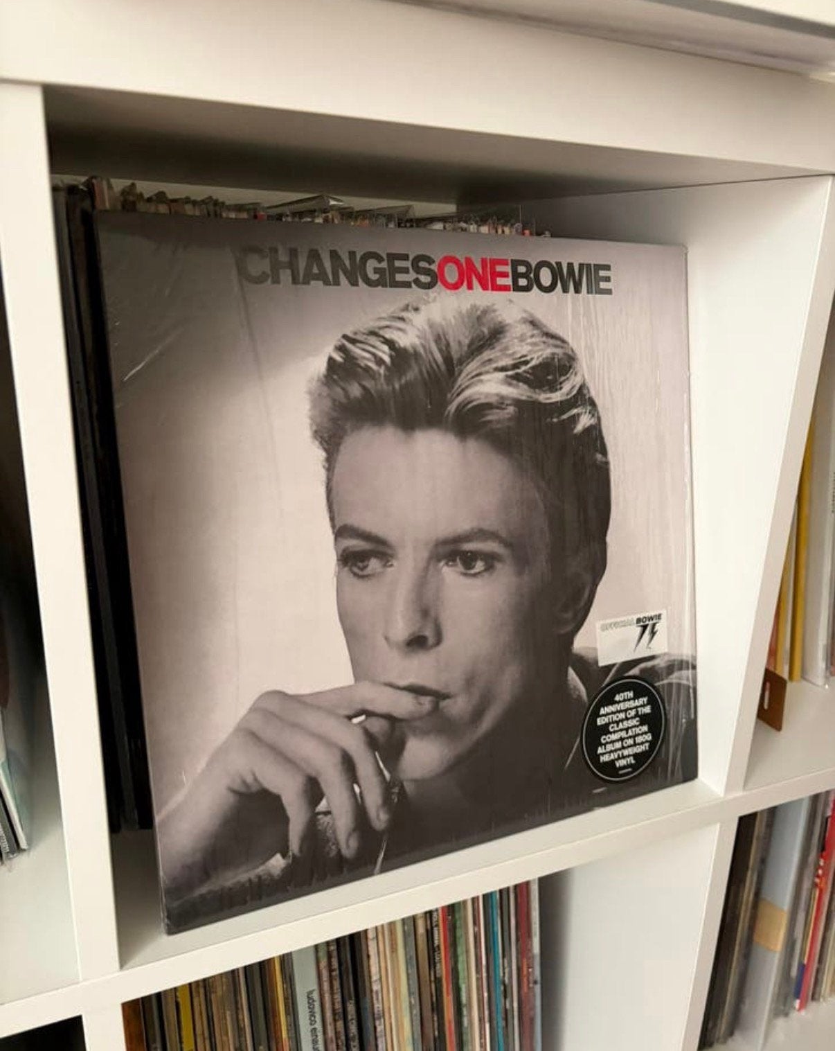 David Bowie - ChangesOneBowie vinyl LP, Ophalen of Verzenden, Zo goed als nieuw, 12 inch, Poprock
