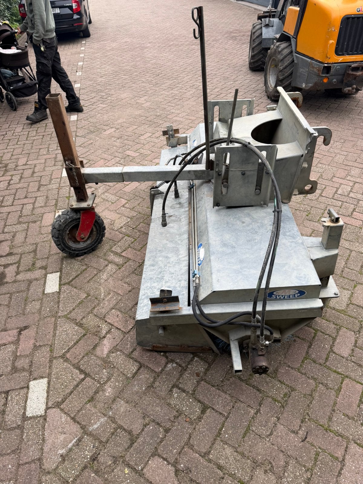 Veegborstel giant met opvangbak, Ophalen, Zo goed als nieuw