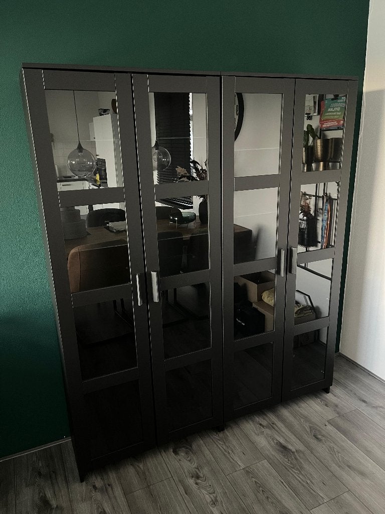 2x IKEA Brimnes vitrinekast zwart (80x190 cm) - nette staat, Ophalen, 50 tot 100 cm, Zo goed als nieuw, 150 tot 200 cm