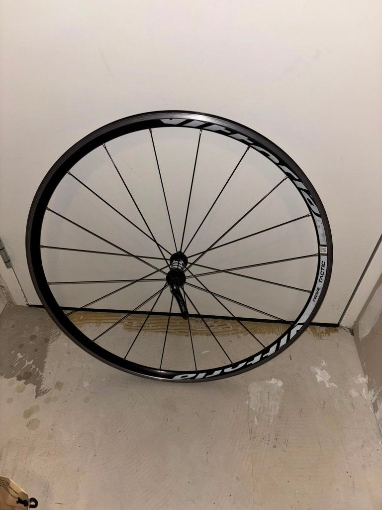 Voorwiel racefiets – goede staat - Vittoria Tactic 700c, Gebruikt, Vittoria, Aluminium, Racefiets