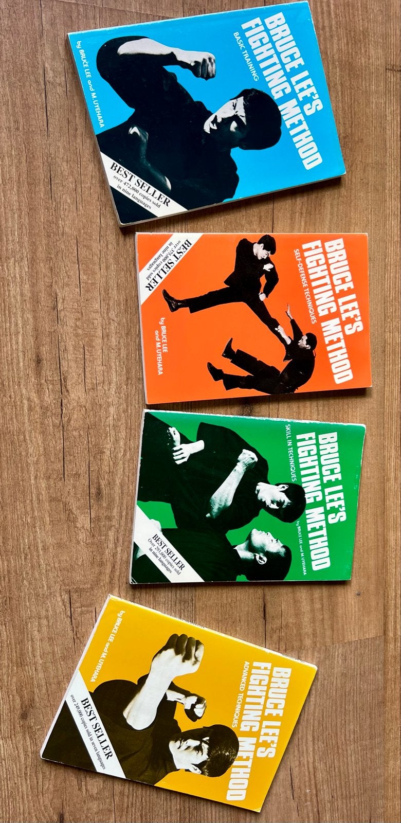 Bruce Lee's Fighting Method - Complete 4-delige set, Boeken, Ophalen of Verzenden, Gelezen, Vechtsport