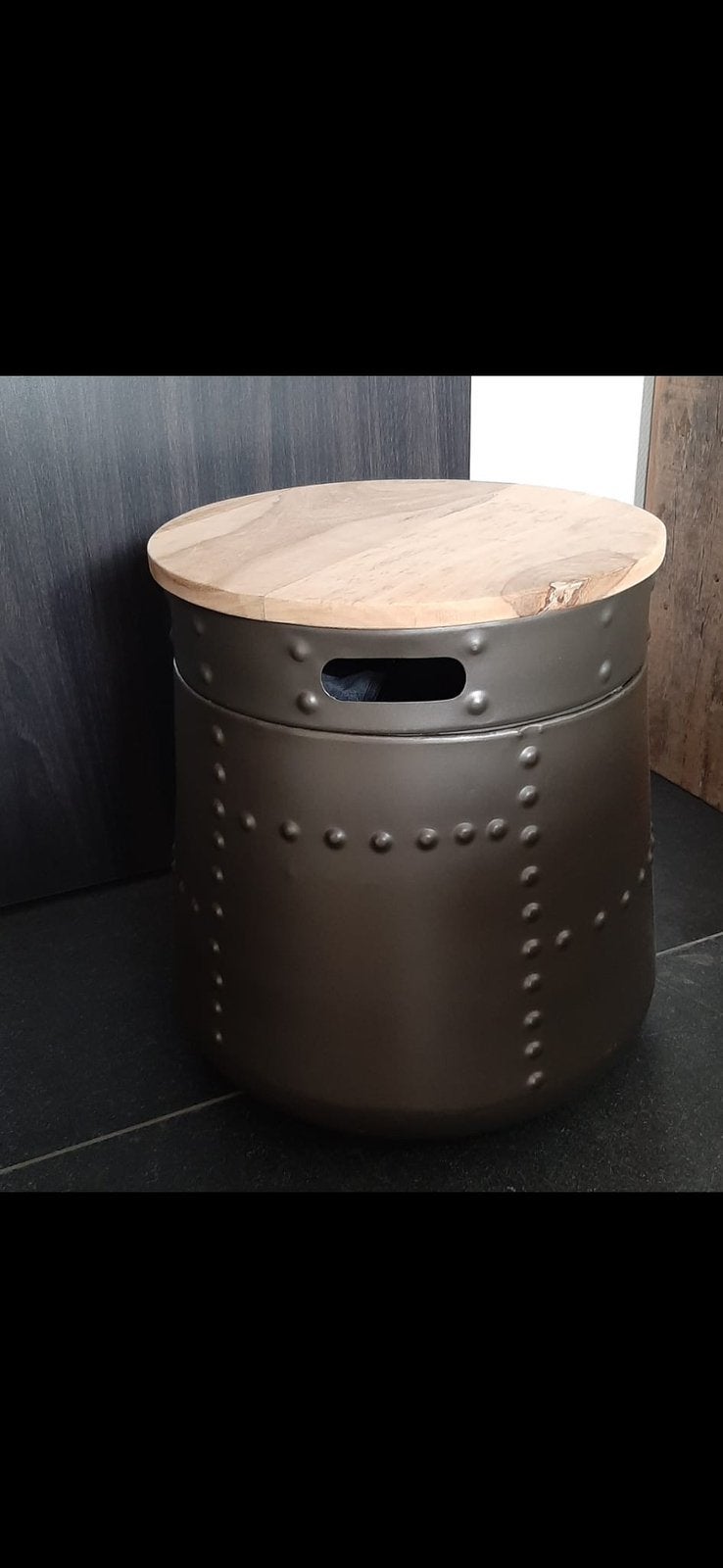 2x bijzettafel, Huis en Inrichting, Tafels | Bijzettafels, Ophalen, Minder dan 45 cm, Minder dan 55 cm, Rond