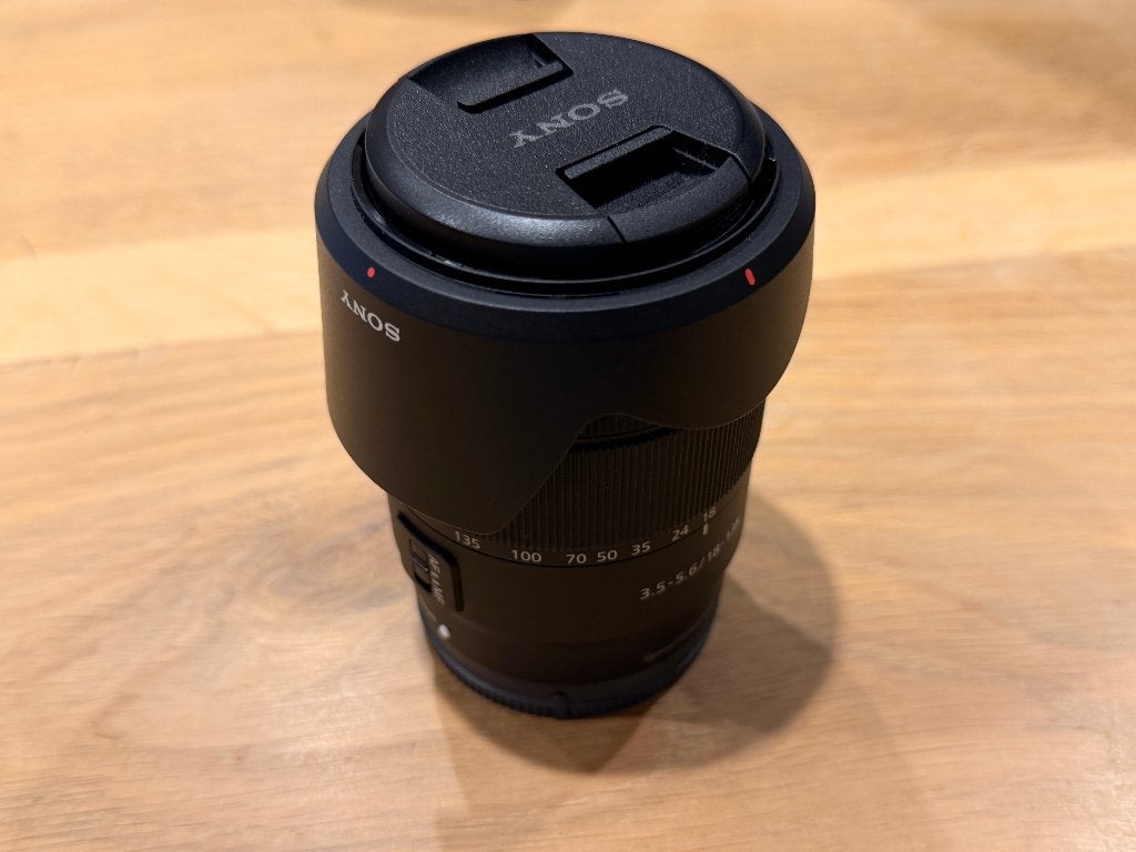 Sony E 18-135mm f/3.5-5.6 OSS, Audio, Tv en Foto, Ophalen, Sony E-mount, Sony, Handmatige focus