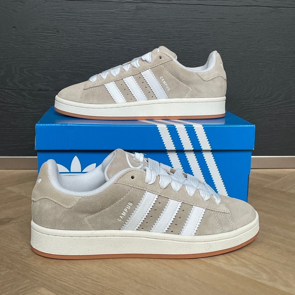 Adidas Campus 00s Beige White Gum maat 39 1/3 NIEUW, Kleding | Dames, Schoenen, Ophalen of Verzenden, Nieuw, Beige, Sneakers of Gympen