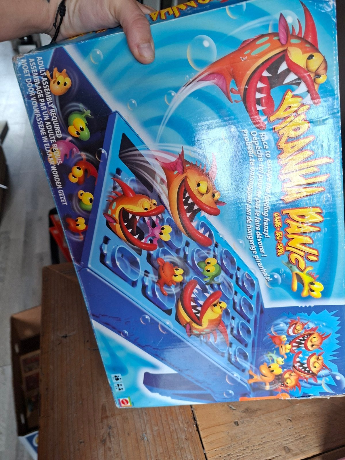 Piranha Panic! Bordspel - Ontsn aan de hongerige piranha's!, Drie of vier spelers, Ophalen of Verzenden, Gebruikt