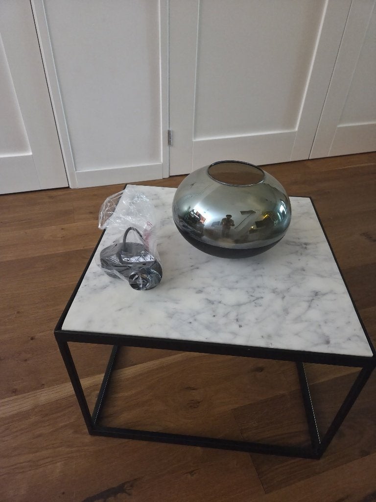 Moderne zwarte hanglamp, Huis en Inrichting, Lampen | Hanglampen, Modern, E27 (groot), Ophalen of Verzenden, Glas