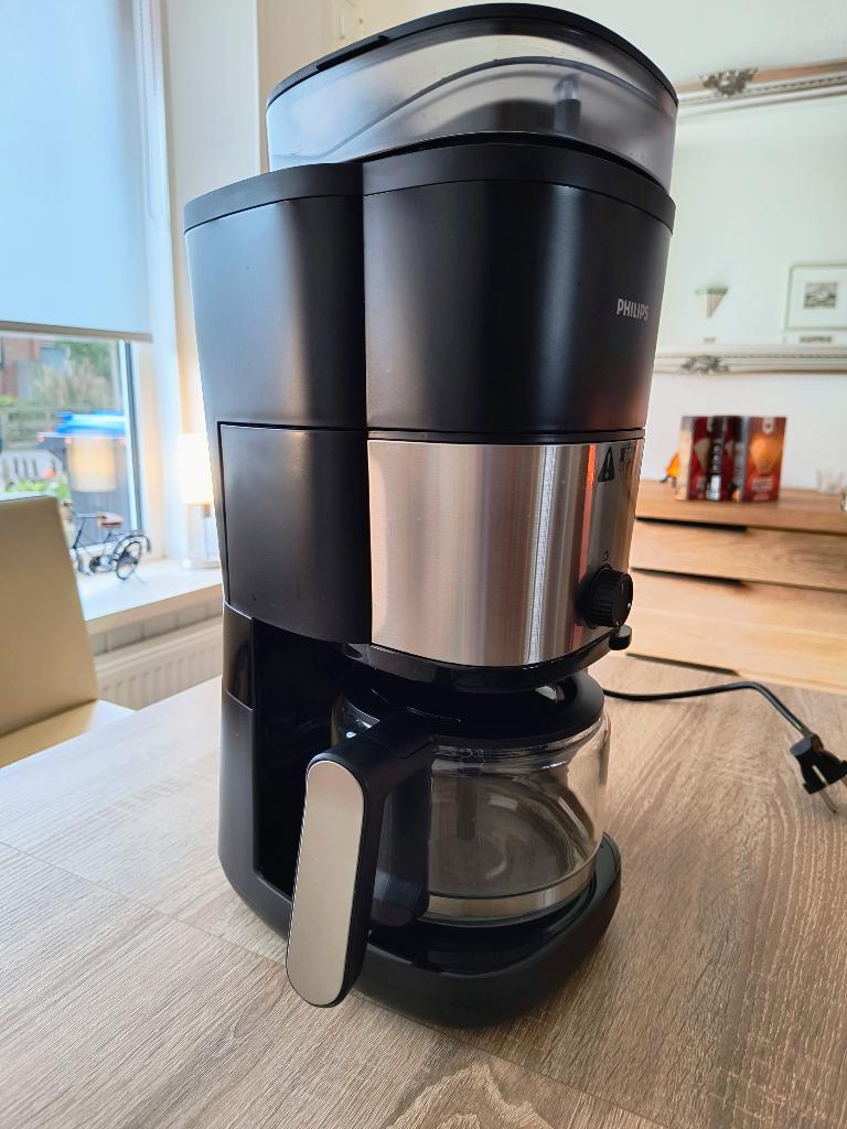 Koffiezetapparaat (Philips) met bonenmaler, Ophalen, Koffiemachine, Zo goed als nieuw, 4 tot 10 kopjes