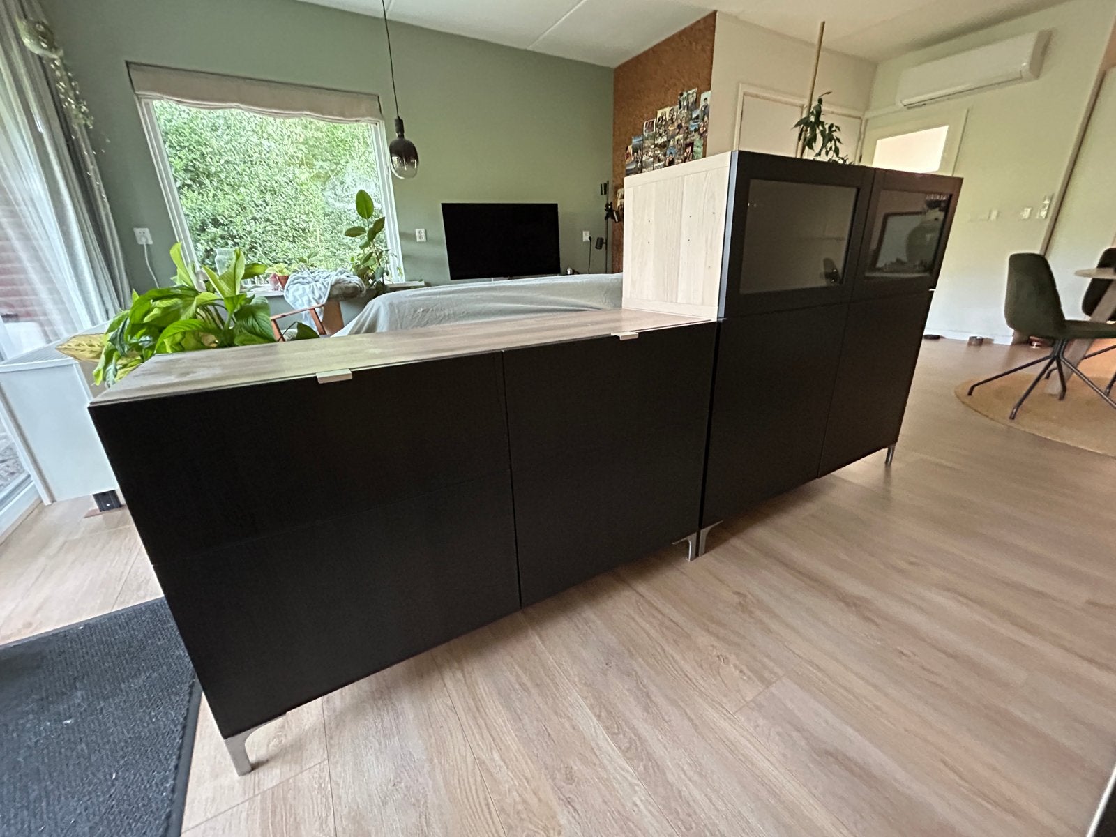 Bijna GRATIS 2x IKEA Besta Kast - Zwartbruin/Eiken, Ophalen, Gebruikt