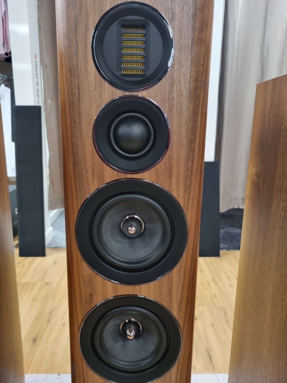 Wharfedale EVO4.4 VERKOCHT, Vloerstaande luidspreker, Zo goed als nieuw, /, /