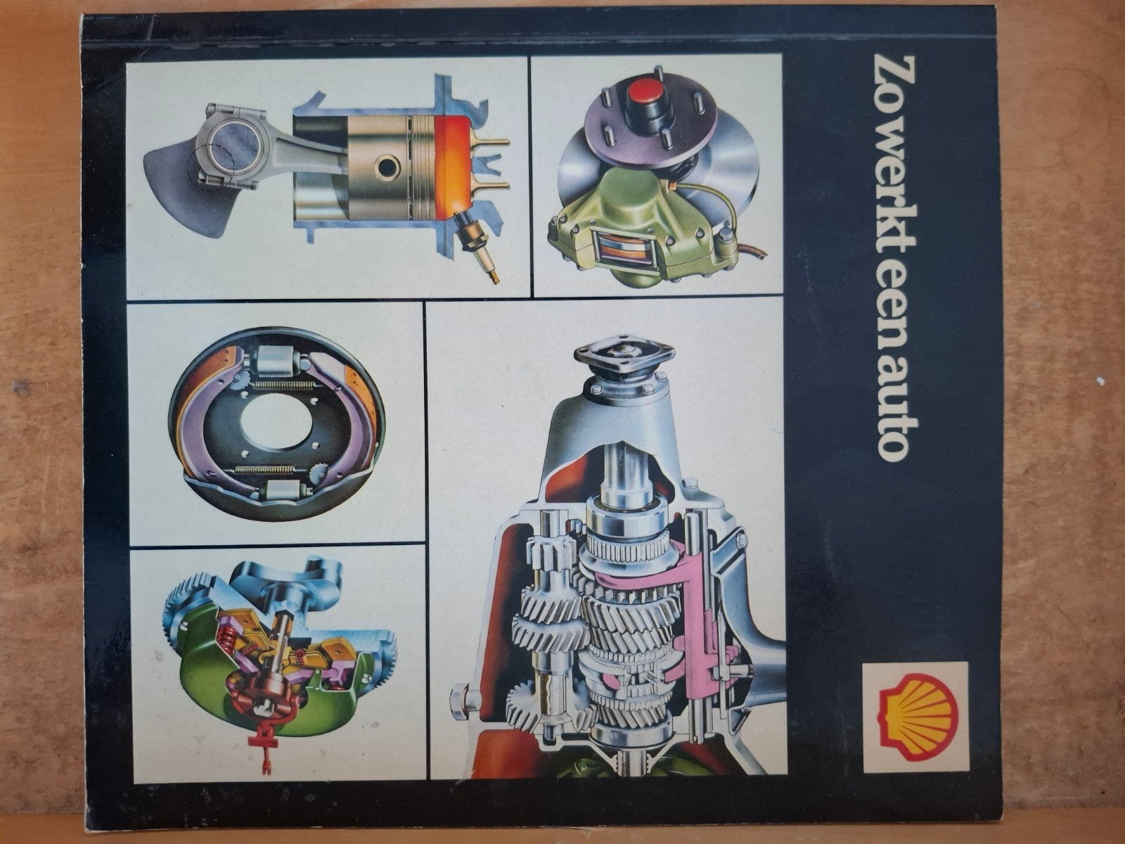 Zo werkt een auto - Shell boek over autotechniek, Boeken, Ophalen of Verzenden, Zo goed als nieuw, Algemeen, Shell (uitgever)