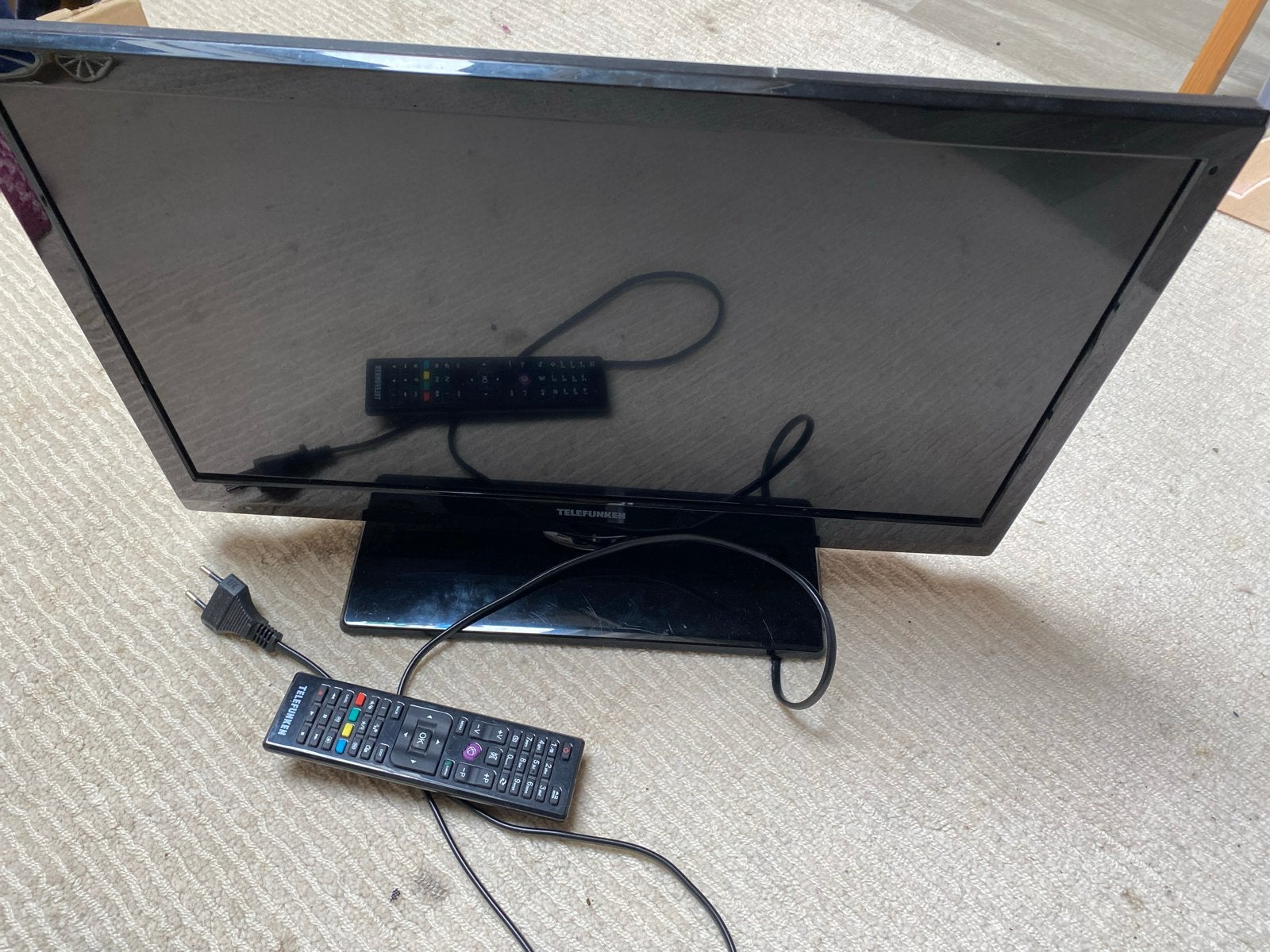 Telefunken T20EX1720 Triple TV - 50Hz, HDMI, 50 Hz, HD Ready (720p), Ophalen of Verzenden, 40 tot 60 cm