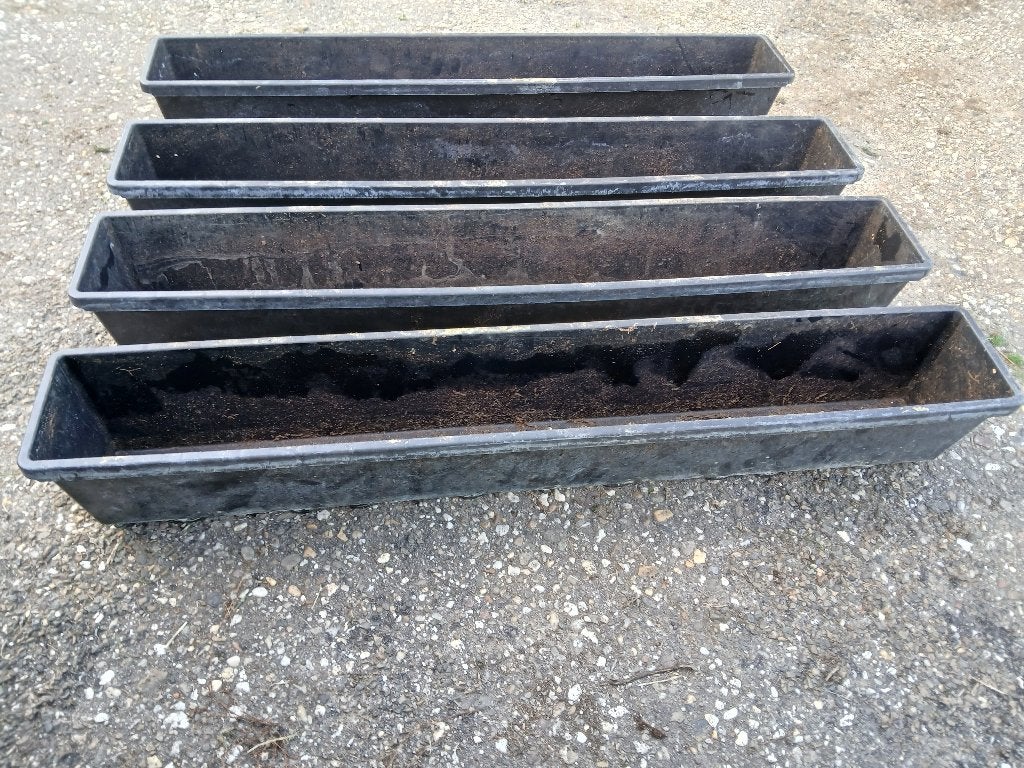 aardbeien bakken 98,5cm lang, Kunststof, Minder dan 30 cm, Ophalen of Verzenden, Zo goed als nieuw
