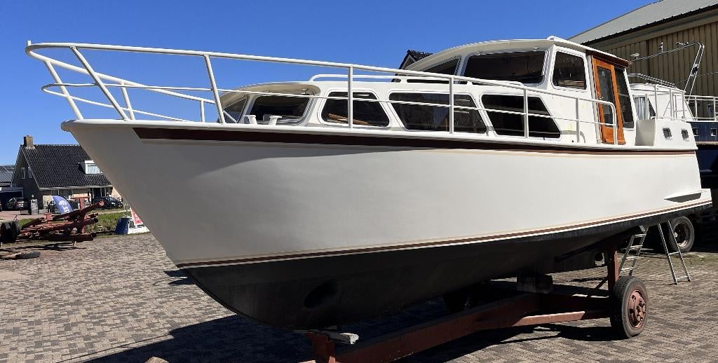 Smelne kruiser compleet gestraald en geschilderd!, Gebruikt, Binnenboordmotor, Diesel, 85 cm
