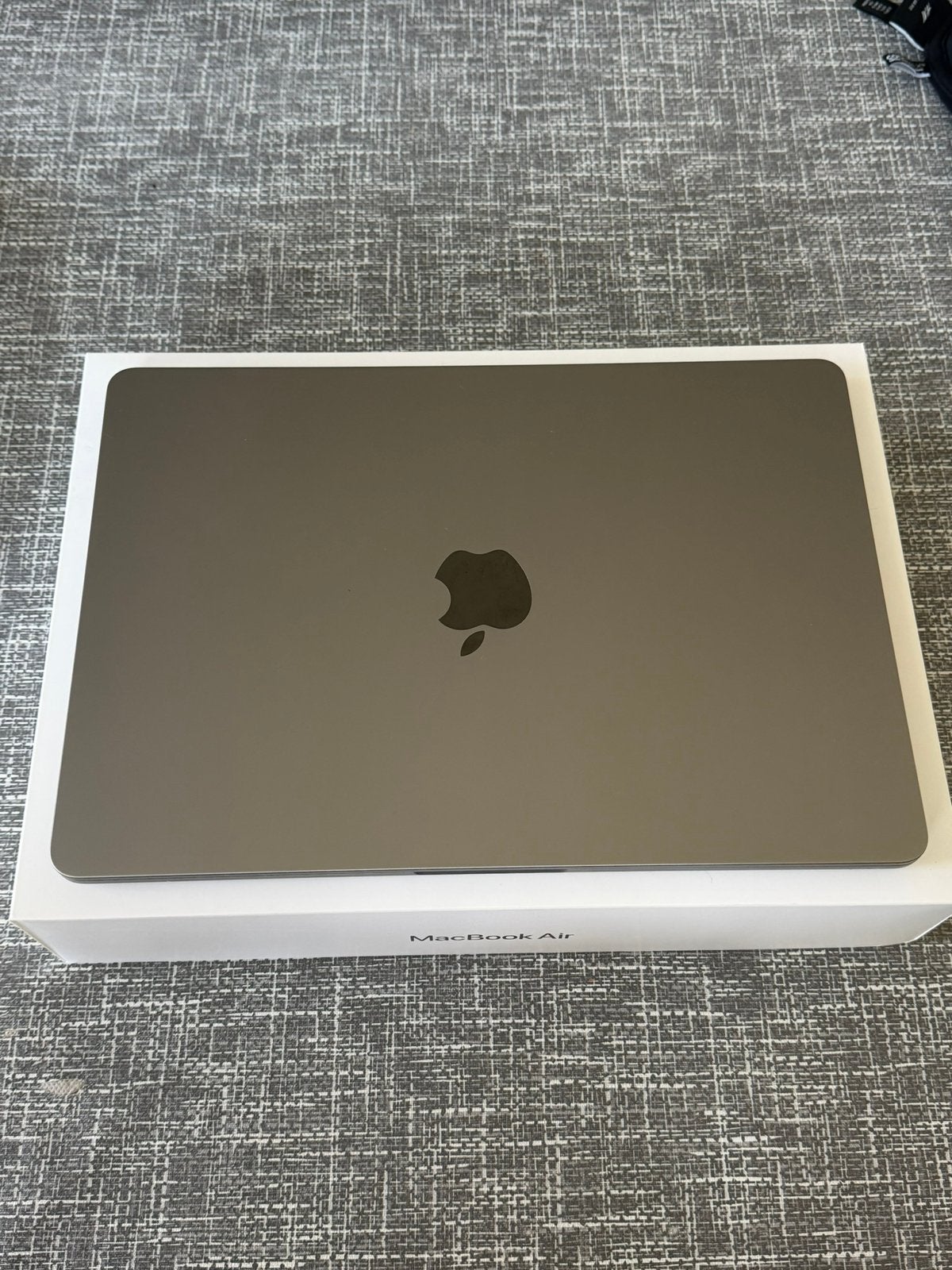 13-inch MacBook Air met Apple M3 space gray, 256 GB, Qwerty, 8 GB, 13 inch