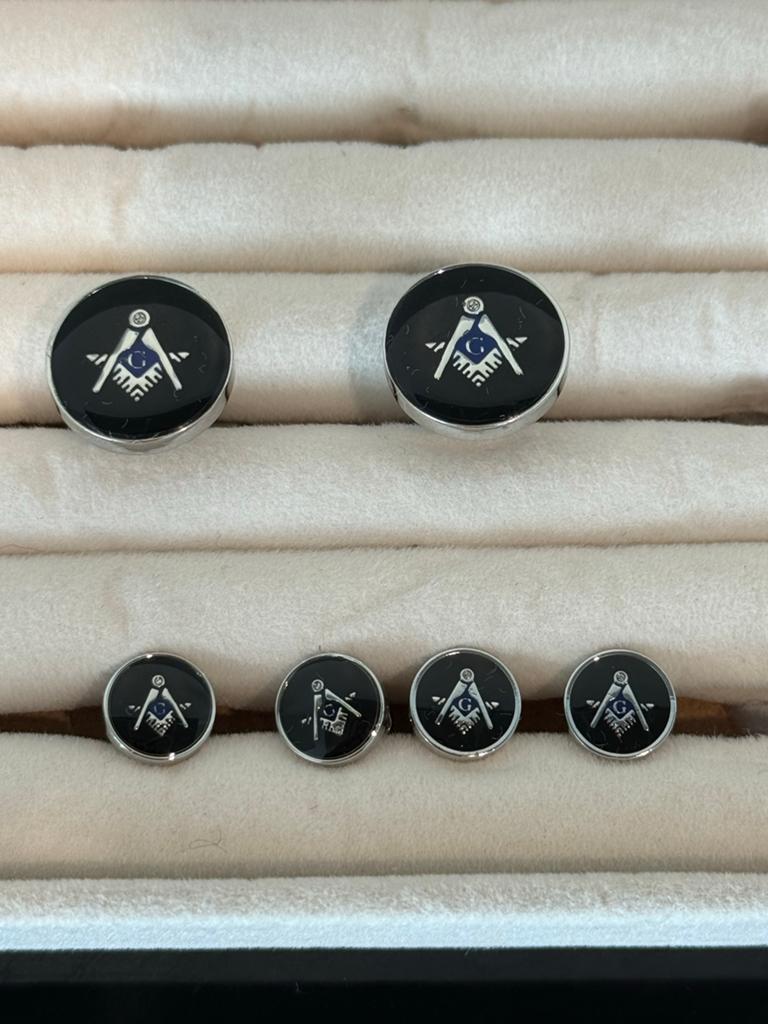 Manchetknopen en studs set met vrijmetselaarssymbool, Ophalen of Verzenden, Zo goed als nieuw, Overige materialen