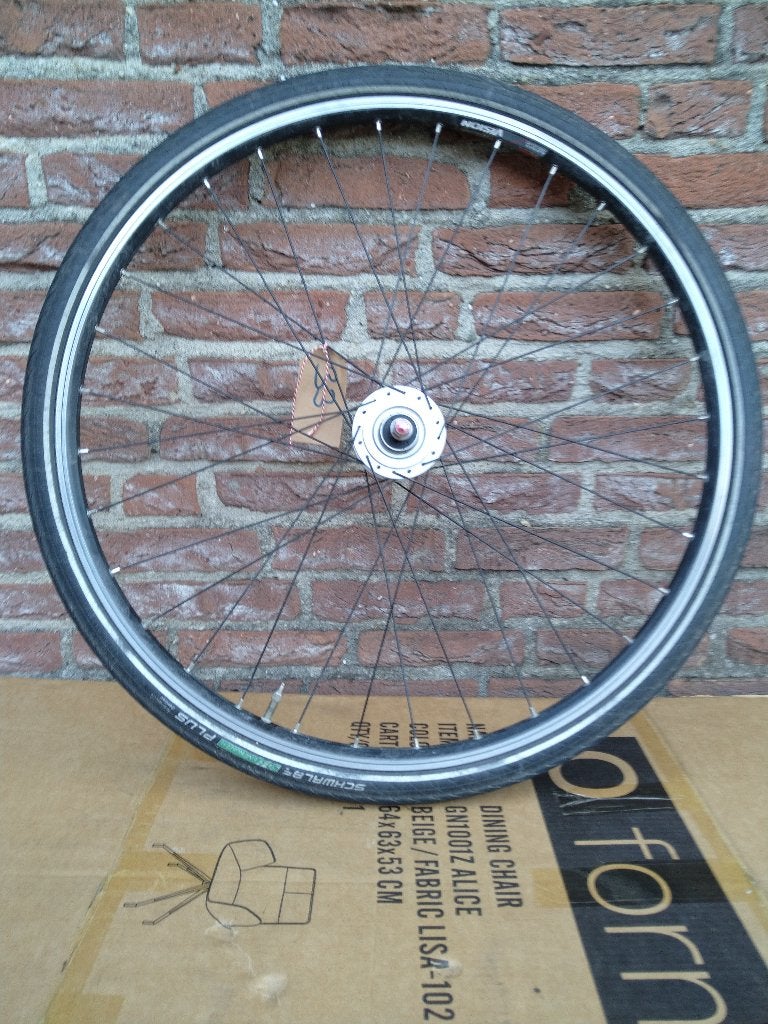 Voorwiel Elektrische fiets naafdynamo €46,-, Fietsen en Brommers, Wiel, Gebruikt, Gazelle, Ophalen of Verzenden